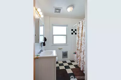 5030 15th Avenue NE #1-5, Seattle, WA 98105 - Photo 14