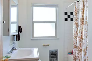 5030 15th Ave NE, Seattle, WA 98105 - Photo 14