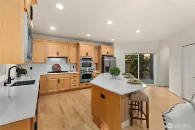 3117 222nd Court SE, Sammamish, WA 98075 - Photo 12