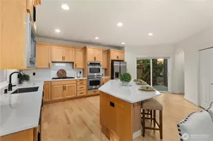 3117 222nd Ct SE, Sammamish, WA 98075 - Photo 12