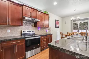 305 NW 24th Way, Battle Ground, WA 98604 - Photo 10