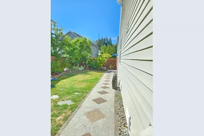 201 Glennwood Place SE, Renton, WA 98056 - Photo 28