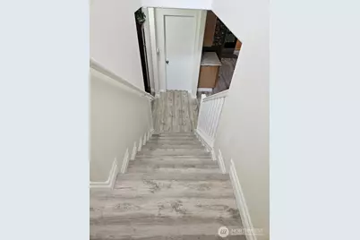 201 Glennwood Place SE, Renton, WA 98056 - Photo 14