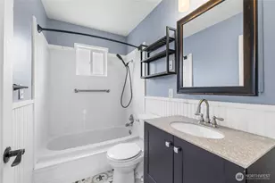 376 SE Glencoe St, Oak Harbor, WA 98277 - Photo 20
