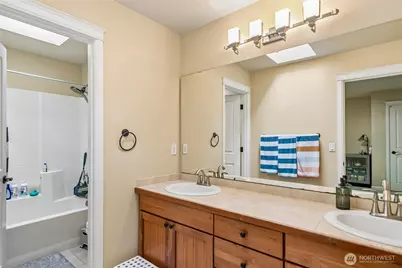 10416 SE 273rd Place, Kent, WA 98030 - Photo 20