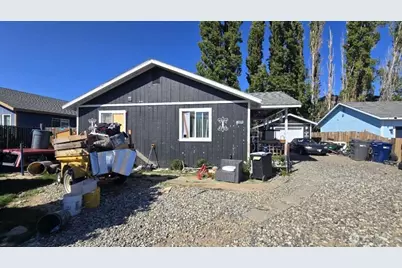 1561 Cashmere Street, Wenatchee, WA 98801 - Photo 1