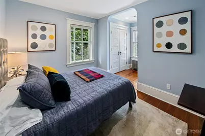 1239 20th Avenue E, Seattle, WA 98112 - Photo 20