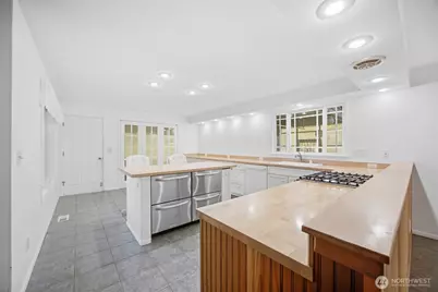 1015 E McLeod Road, Bellingham, WA 98226 - Photo 14