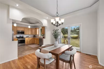 930 Donald Avenue, Oak Harbor, WA 98277 - Photo 14