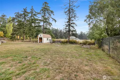 930 Donald Avenue, Oak Harbor, WA 98277 - Photo 32