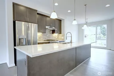 6542 32nd Avenue NE #B, Seattle, WA 98115 - Photo 6