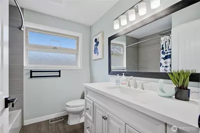 18534 55th Avenue NE, Kenmore, WA 98028 - Photo 18