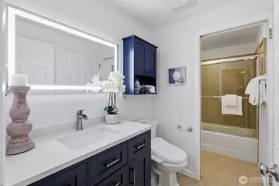 1601 E Columbia Street #104, Seattle, WA 98122 - Photo 24