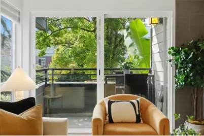 1601 E Columbia Street #104, Seattle, WA 98122 - Photo 12