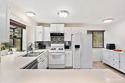 20507 123rd Street Ct E, Bonney Lake, WA 98391 - Photo 6