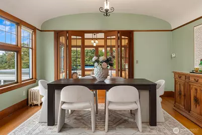 1718 Palm Avenue SW, Seattle, WA 98116 - Photo 10