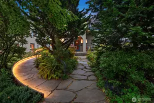 1718 Palm Ave SW, Seattle, WA 98116 - Photo 36