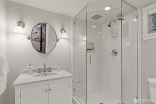 463 Lynn St, Seattle, WA 98109 - Photo 34