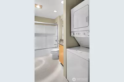 425 Vine Street #405, Seattle, WA 98121 - Photo 20