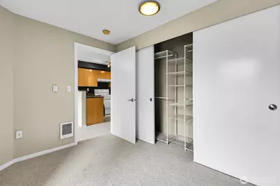 425 Vine Street #405, Seattle, WA 98121 - Photo 24