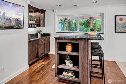 16728 SE 12th St, Bellevue, WA 98008 - Photo 14