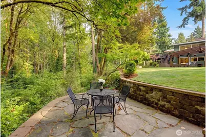 16728 SE 12th St, Bellevue, WA 98008 - Photo 8
