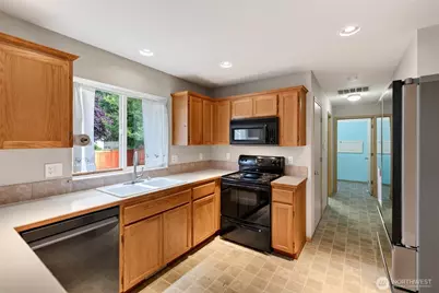 3607 185th Street Ct E, Tacoma, WA 98446 - Photo 14