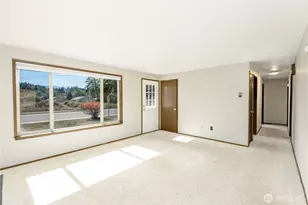 1809 W 10th St, Port Angeles, WA 98363 - Photo 22