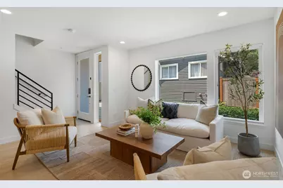 8530 13th Avenue NW #B, Seattle, WA 98117 - Photo 4