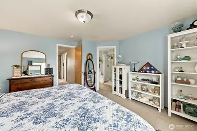 9819 Greenleaf Loop SE, Yelm, WA 98597 - Photo 12