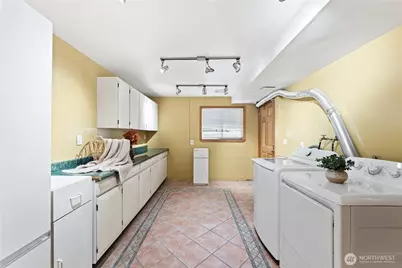 3920 NE 157th Place, Lake Forest Park, WA 98155 - Photo 30