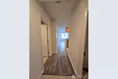 2721 1st Avenue #204, Seattle, WA 98121 - Photo 18