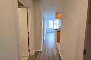 2721 1st Ave, Seattle, WA 98121 - Photo 18