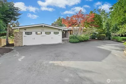 1909 89th Place NE, Clyde Hill, WA 98004 - Photo 6