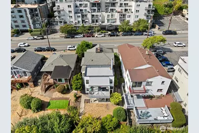 1730 Dexter Avenue N, Seattle, WA 98109 - Photo 4
