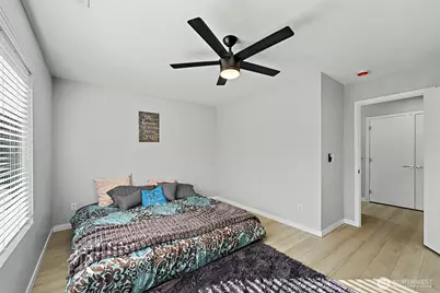6242 71st Avenue Ct W, University Place, WA 98467 - Photo 20