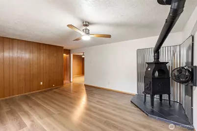 1003 E Street, Vader, WA 98593 - Photo 2