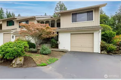 10403 NE 115th Place #L46, Kirkland, WA 98033 - Photo 1
