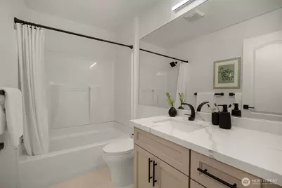 1102 Bellevue Way SE #2, Bellevue, WA 98004 - Photo 18