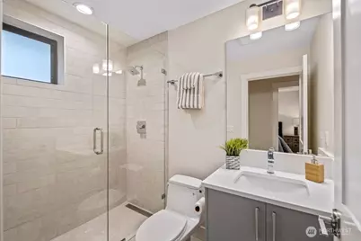 11223 NE 13th Lane, Bellevue, WA 98004 - Photo 28