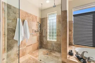 305 Orchard View Dr, Chelan, WA 98816 - Photo 24