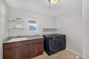 22437 SE 283rd St, Maple Valley, WA 98038 - Photo 32
