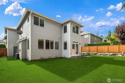 27534 SE 28th Place, Sammamish, WA 98075 - Photo 30