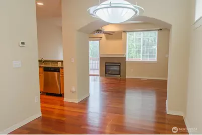 24036 39th Lane SE, Bothell, WA 98021 - Photo 6