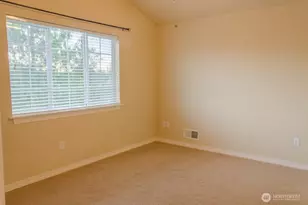 24036 39th Ln SE, Bothell, WA 98021 - Photo 24