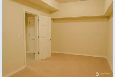 24036 39th Lane SE, Bothell, WA 98021 - Photo 28
