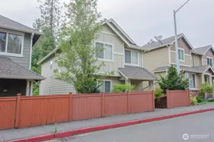 24036 39th Ln SE, Bothell, WA 98021 - Photo 2