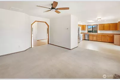 7217 67th Place NE, Marysville, WA 98270 - Photo 14