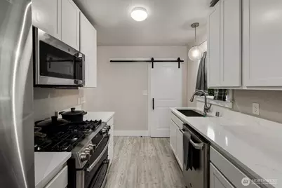 9338 39th Avenue S, Seattle, WA 98118 - Photo 26