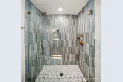 701 20th Avenue W, Kirkland, WA 98033 - Photo 22